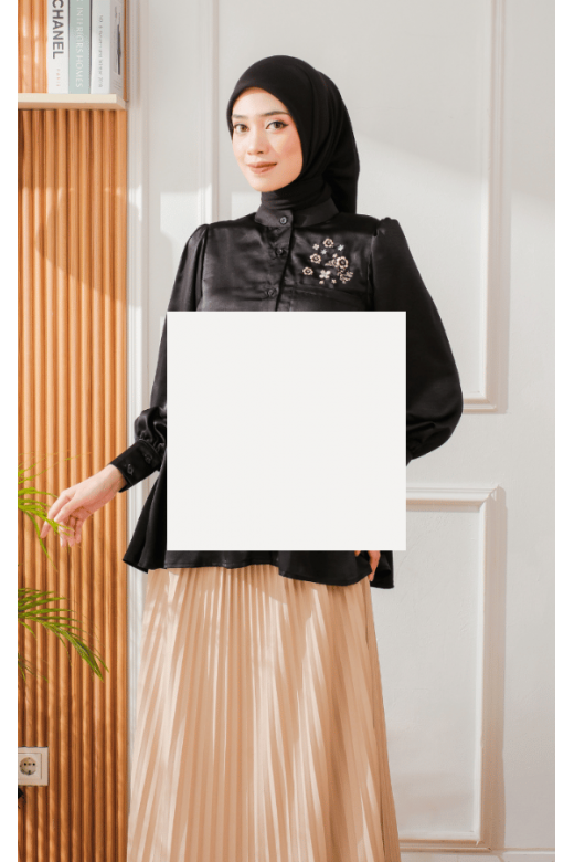 Jasmina Embroidery Blouse Black